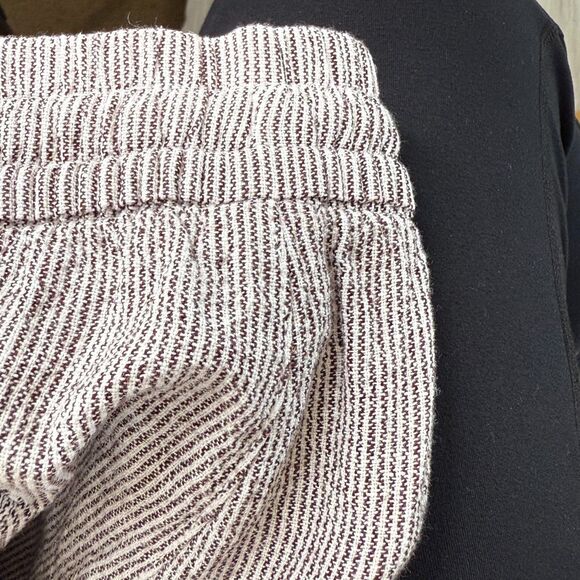 Old Navy Linen Blend Pinstripe Cargo Pants size Large Beachy Resort Wear - Picture 13 of 16